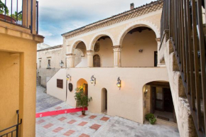 Castello di Altomonte  Алтомонте
